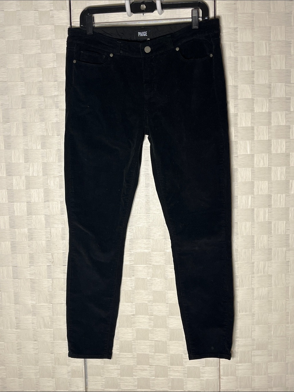 PAIGE Black Corduroy Slim Skinny Verdugo Ankle Size 31